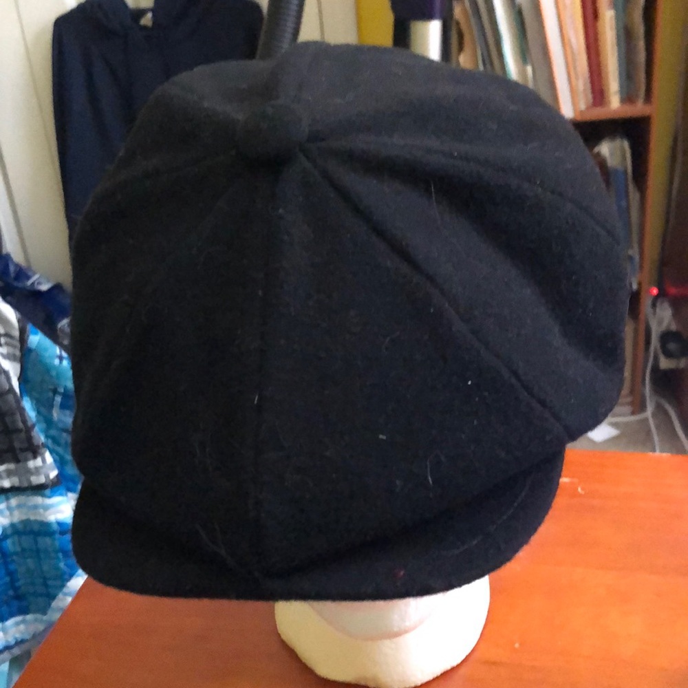 Christys’ London Black Kashmir Driving Cap
